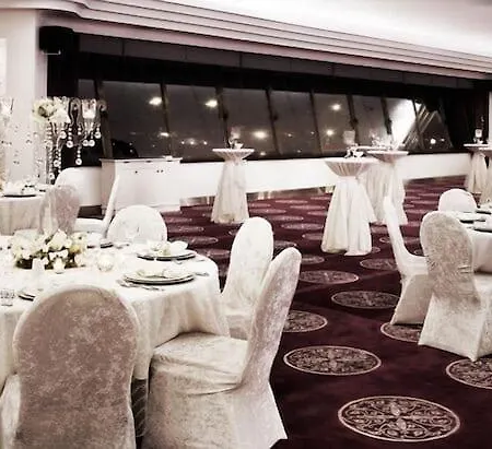 Seyhan Hotel